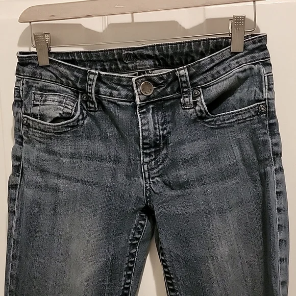 Kut from the Kloth size 2 jeans - Picture 7 of 10